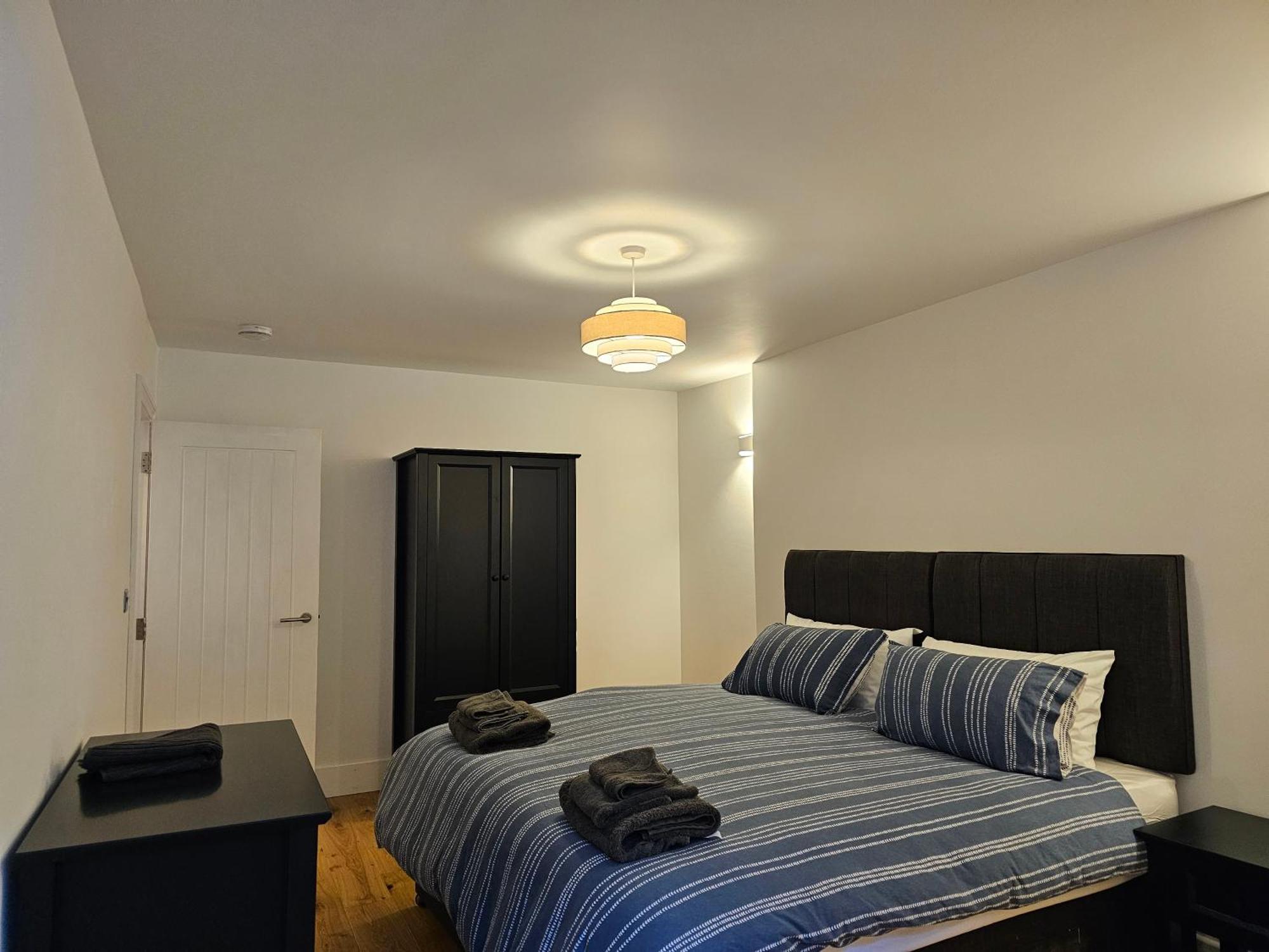 Spacious Modern 2-Bed Parking & Wi-Fi & 65"Oled Μπρίστολ Εξωτερικό φωτογραφία