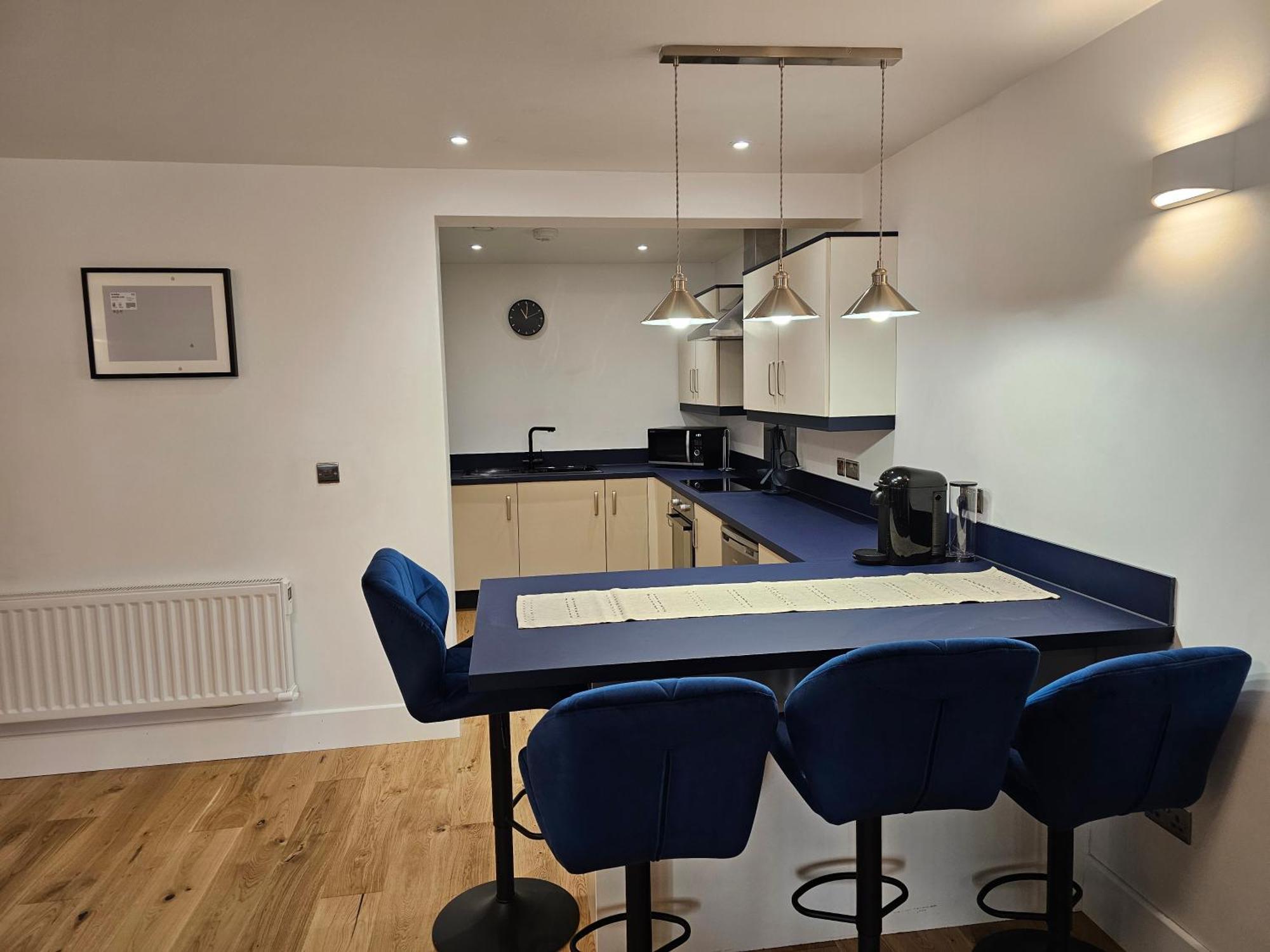 Spacious Modern 2-Bed Parking & Wi-Fi & 65"Oled Μπρίστολ Εξωτερικό φωτογραφία