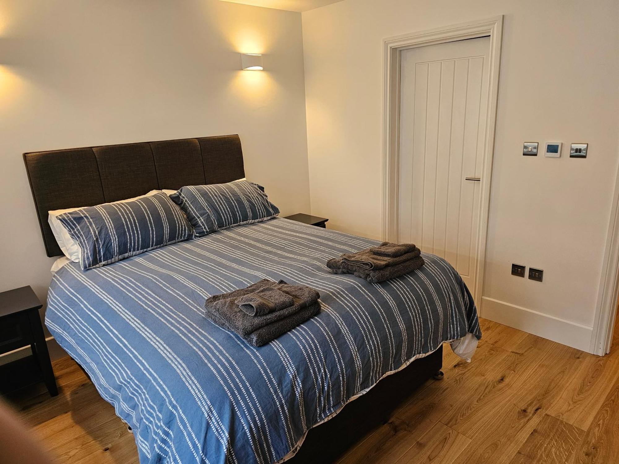 Spacious Modern 2-Bed Parking & Wi-Fi & 65"Oled Μπρίστολ Εξωτερικό φωτογραφία